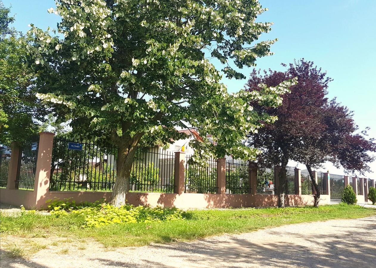 Nobless Villa Mereni  Bagian luar foto